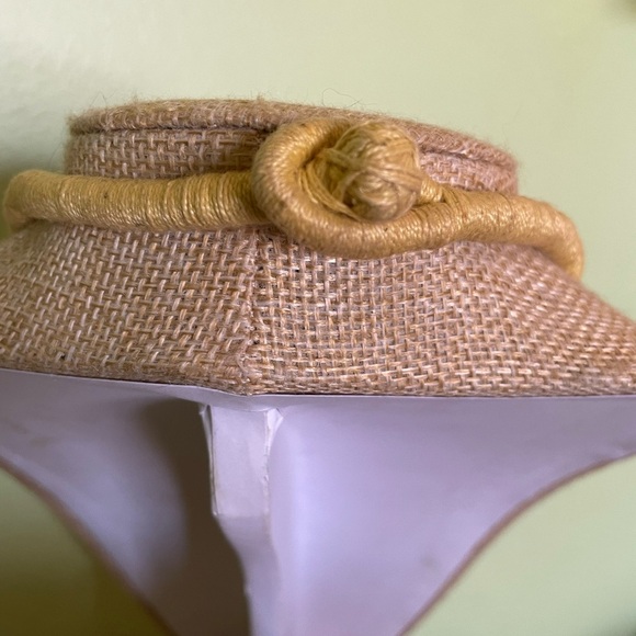 Silver and Gold Beaded Necklace with Tribal Motifs - Picture 6 of 6